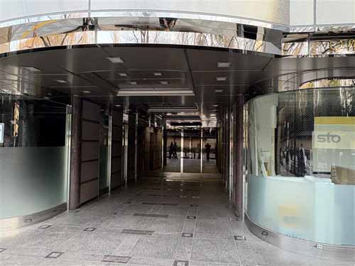 飛栄九段ビル エントランス1