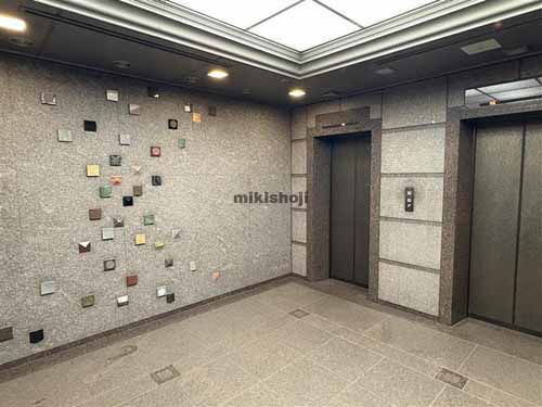 飛栄九段ビル エレベーターホール1
