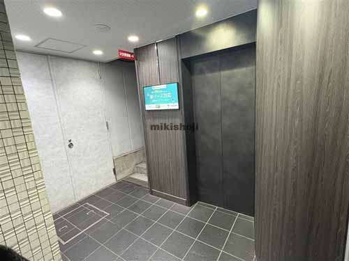 日宝九段下ビル エレベーターホール1