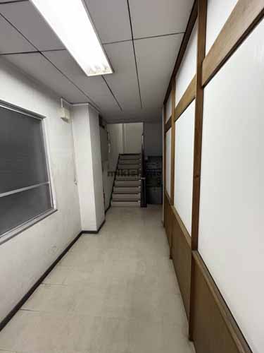 都第１ビル エントランス3