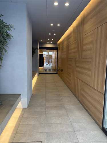 ＯＮＥＳＴ神田西福田町ビル エントランス1