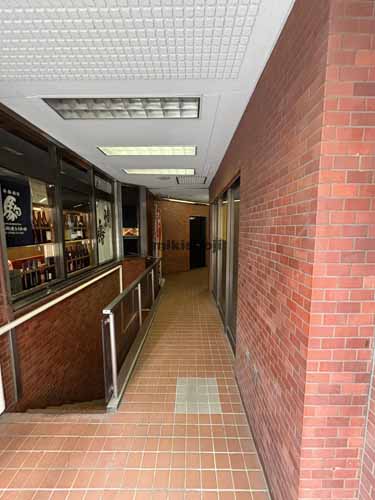 ブロケードビル エントランス1