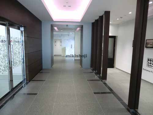 タキトミビル エントランス1