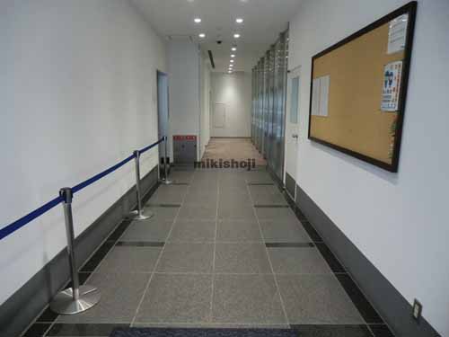 タキトミビル エントランス3