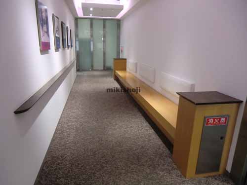 タキトミビル エントランス4