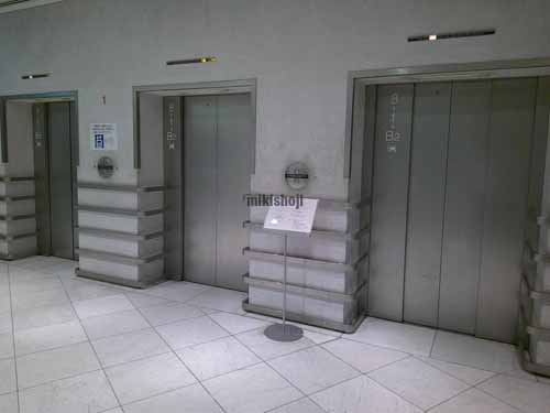 東京デザインセンタービル エレベーターホール2