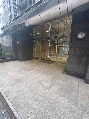八丁堀のコア京橋ビル エントランス2