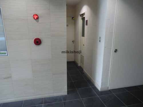 新東陽ビル エントランス1