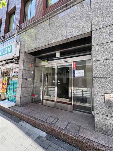 赤坂・元赤坂の赤坂周山ビル エントランス1
