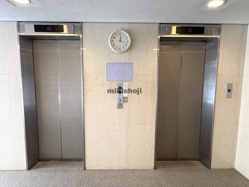 芝のファースト岡田ビル エレベーターホール1