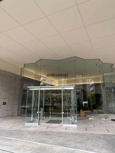 三番町東急ビル エントランス2