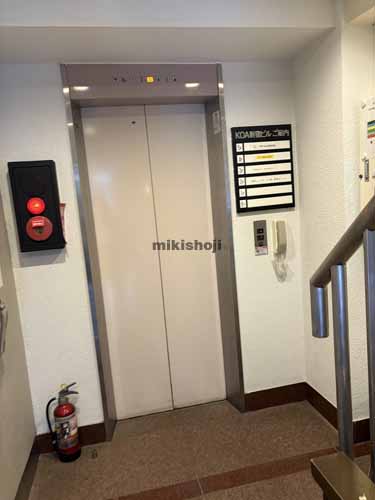 ＫＯＡ新宿ビル エレベーターホール1