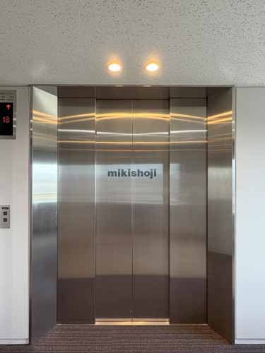 トレードピアお台場 エレベーターホール3