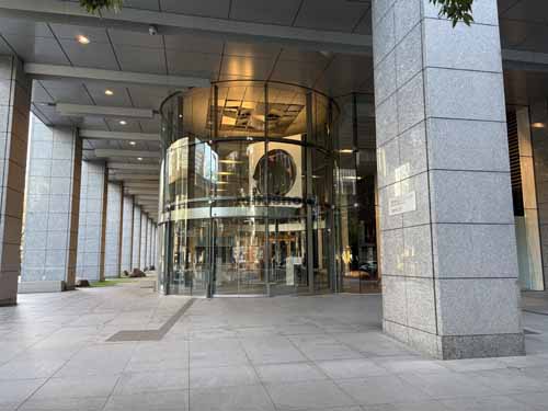 丸の内北口ビルディング エントランス1
