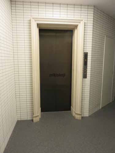 道玄坂スクエア エレベーターホール2