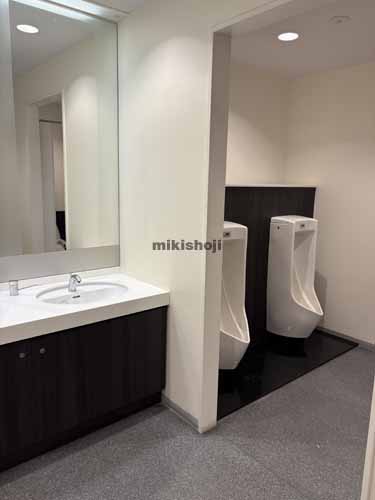 北数寄屋ビル 水回り1