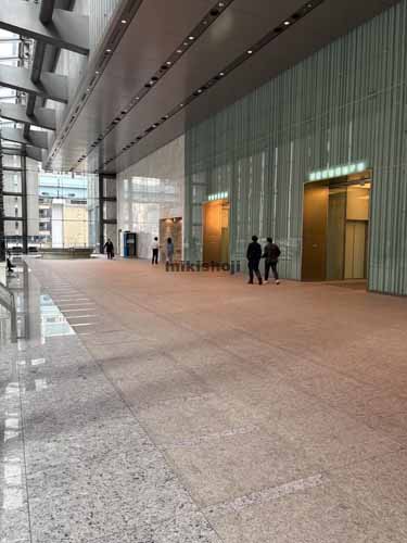 海岸・芝浦の汐留ビルディング エレベーターホール1