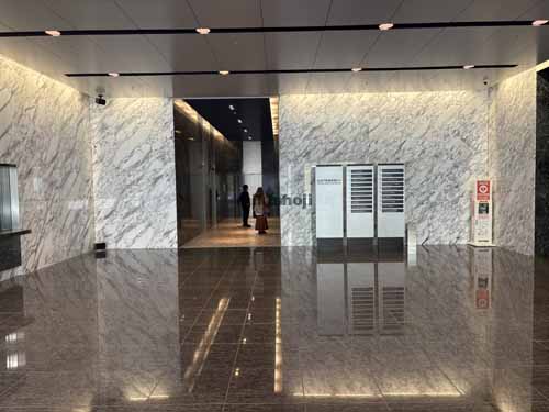 住友不動産原宿ビル エレベーターホール1