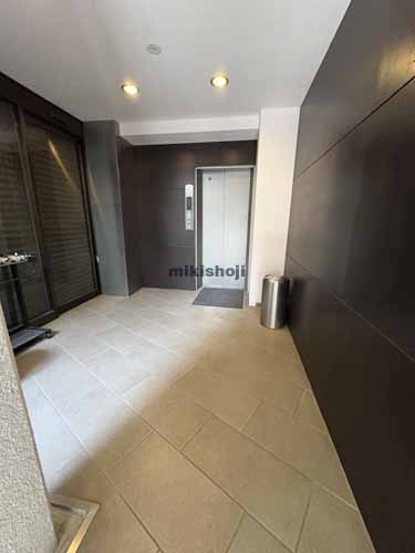 神田クレストビル エレベーターホール2