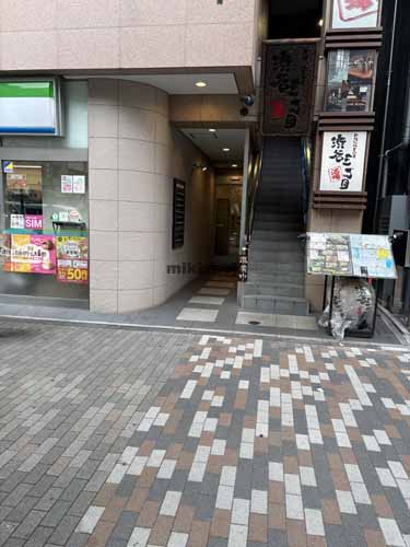 清澤ビル エントランス1