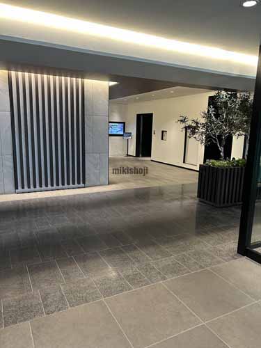 池袋サザンプレイス エントランス2