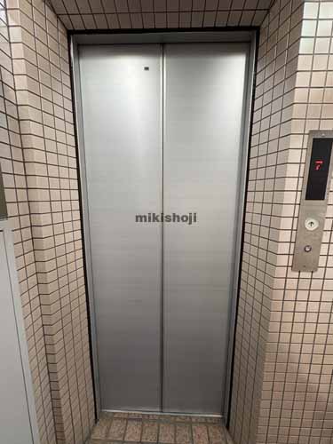 日宝新御茶ノ水ビル エレベーターホール1