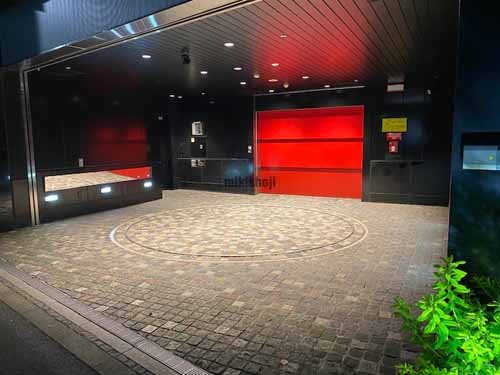 グーゴルプレックス・ミレニアムビル 付帯設備1