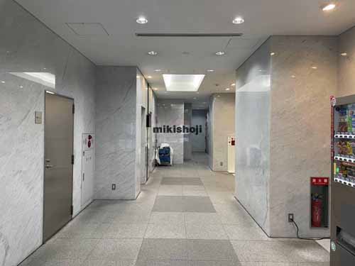 ヒューリック神田ビル エントランス1