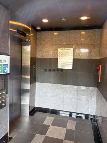 Ｊプロ代々木一丁目ビル エレベーターホール1