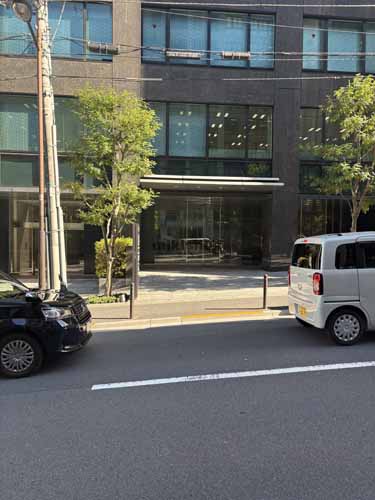 住友不動産九段北ビル エントランス2