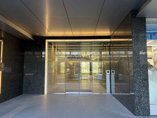 プライム千駄ヶ谷ビル エントランス2