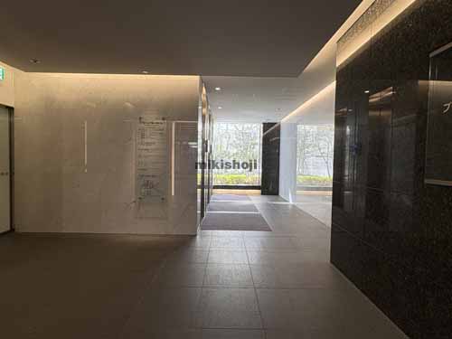 プライム千駄ヶ谷ビル エントランス4