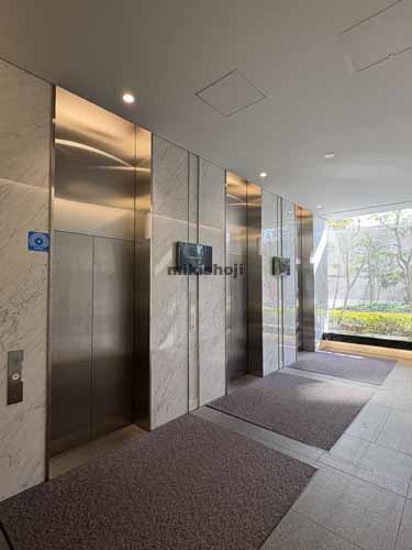 プライム千駄ヶ谷ビル エレベーターホール1