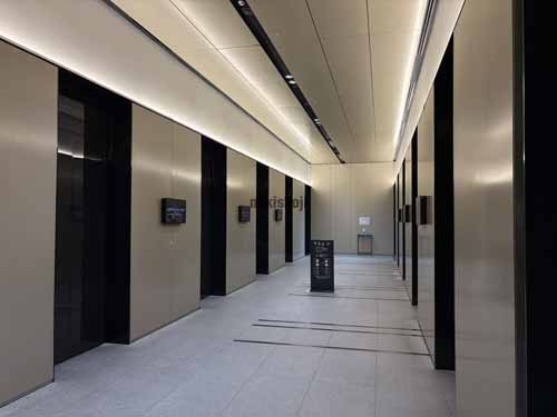 豊洲プライムスクエア エレベーターホール2