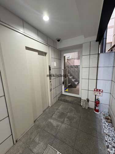 駿河台アライビル エレベーターホール1