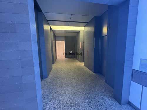 ヒューリック麹町ビル エレベーターホール1