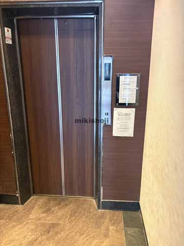 千代田第一ビル エレベーターホール1