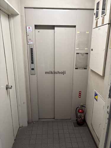 箱崎ＹＫビル エレベーターホール1