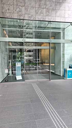 ＫＰＰ八重洲ビル エントランス1