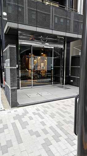 マルヒロ八重洲ビル エントランス1