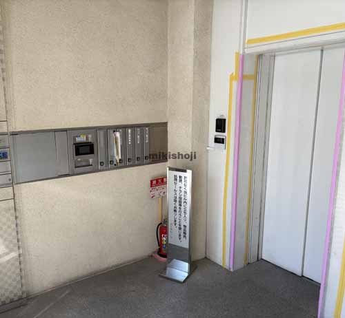 パークレーン エレベーターホール2