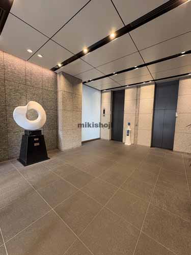 七十七銀座ビル エレベーターホール1