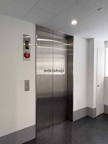 ネクストサイト渋谷ビル エレベーターホール1