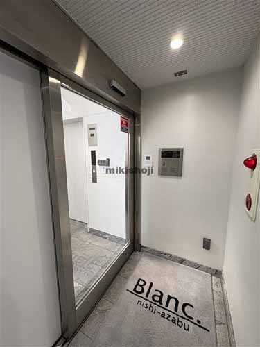 西麻布のＢｌａｎｃ．西麻布 エントランス1