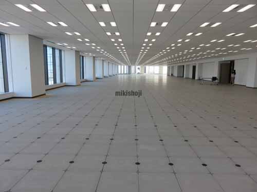 住友不動産新宿セントラルパークタワー 貸室内2