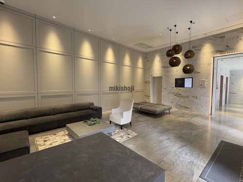 ＴＨＥ　ＴＥＲＲＡＣＥ　ＴＳＵＫＩＪＩ エントランス1