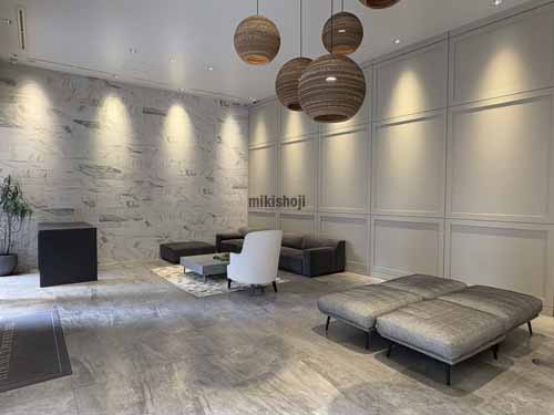 ＴＨＥ　ＴＥＲＲＡＣＥ　ＴＳＵＫＩＪＩ エントランス3