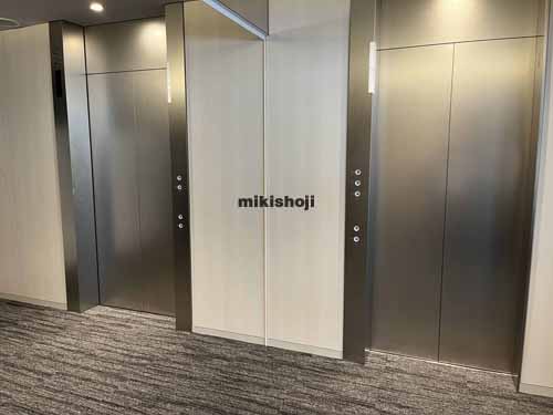 赤坂・元赤坂のＢＩＺＣＯＲＥ赤坂見附 エレベーターホール1