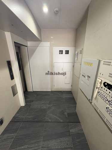 エスペランサ神田須田町 エレベーターホール2