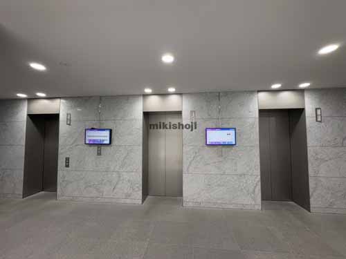 中央区の大宮サウスゲート エレベーターホール1